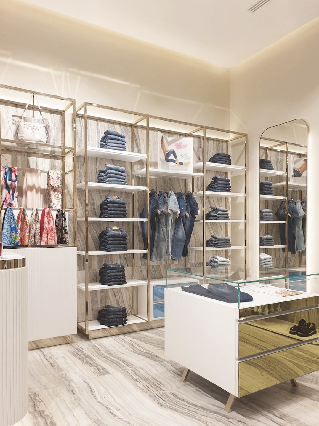 威尼斯 Fracomina 商店-13