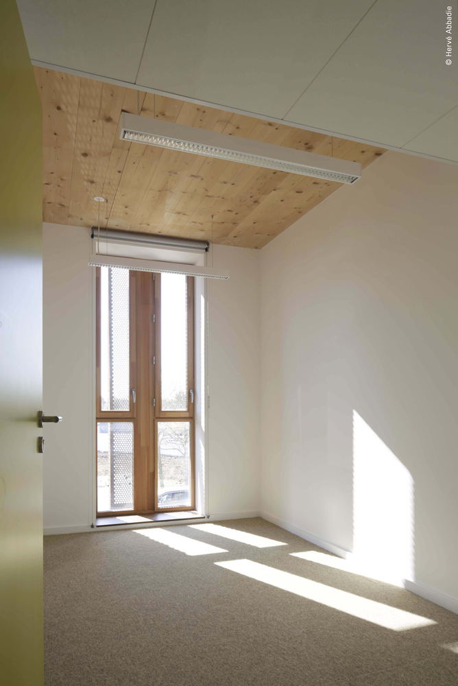 凡尔赛圣康坦大学生总部-38