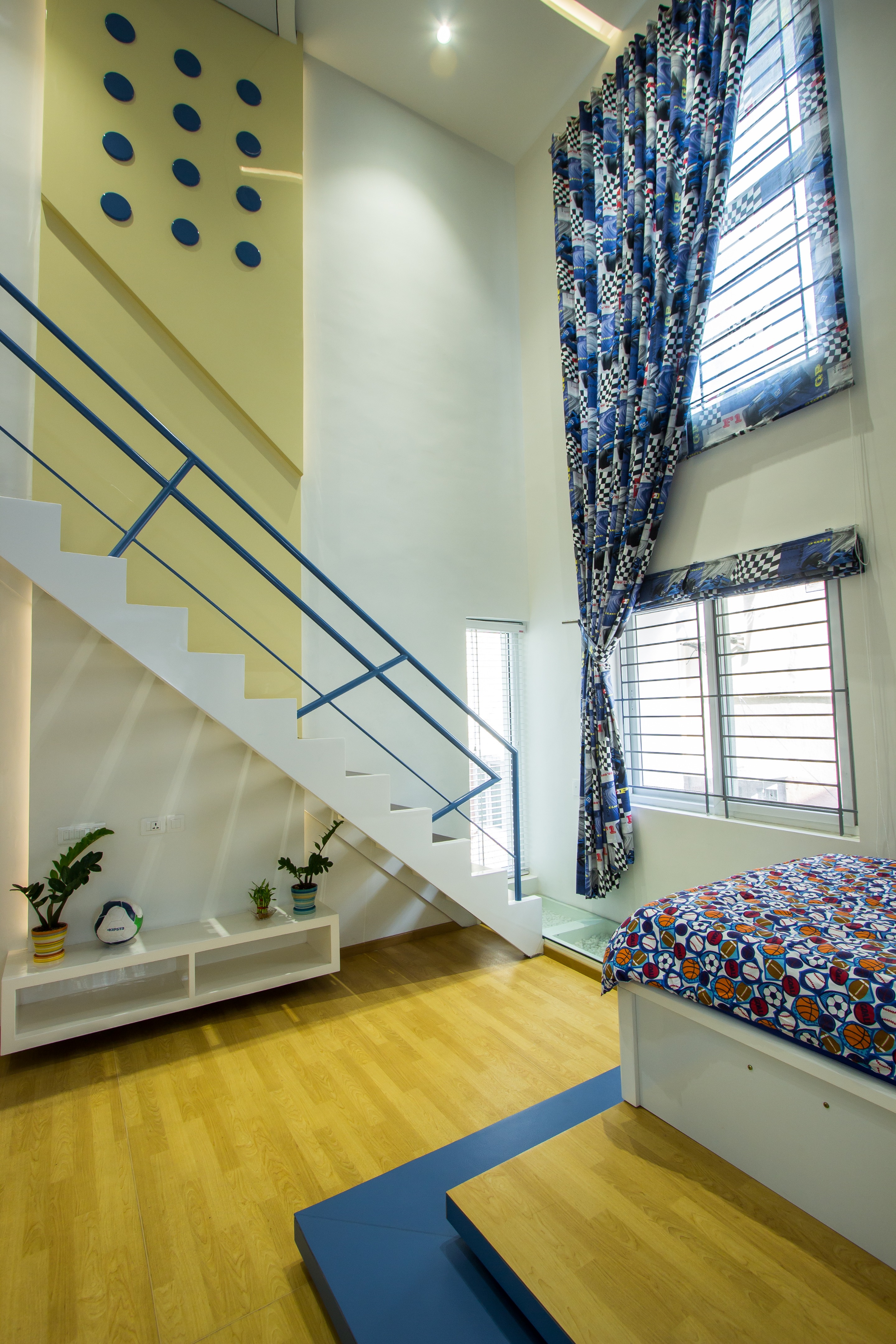 现代优雅的科拉曼加独立住宅设计-30