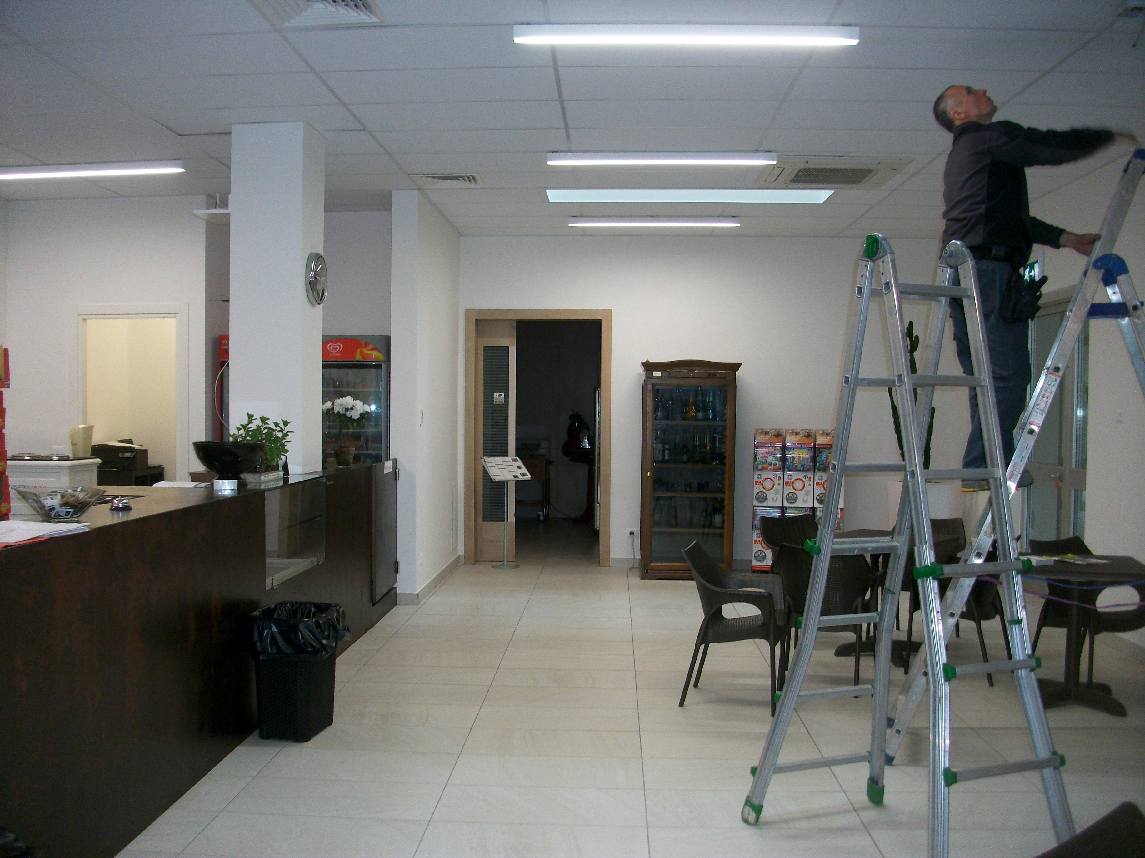 2011 年完成的 CLUB HAUSE C.T. ALBINEA 项目 | 精简现代休闲空间-10