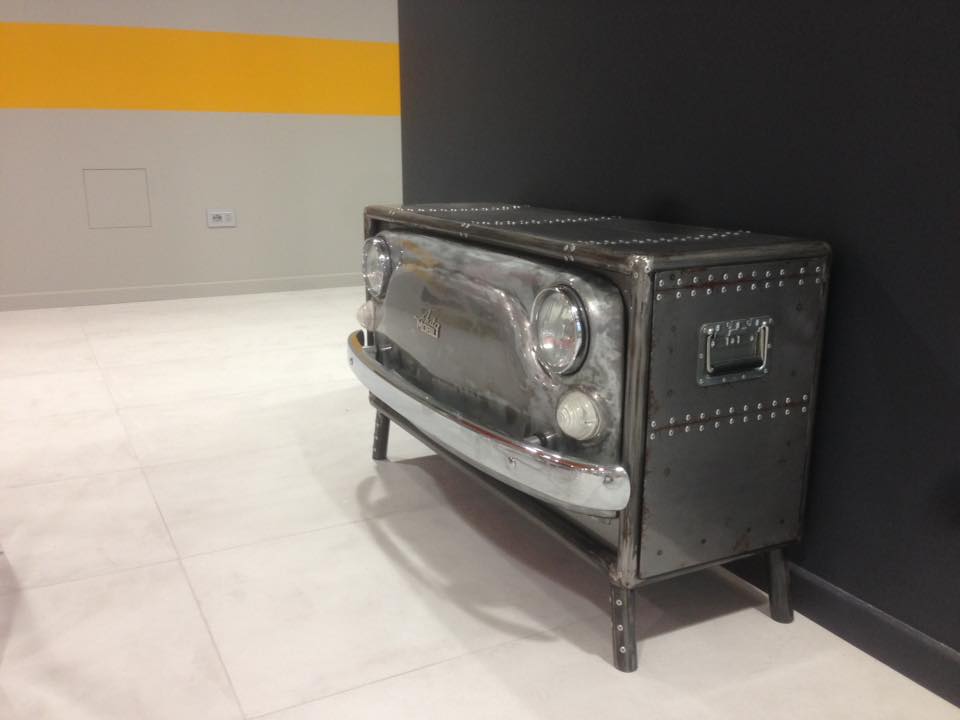 2017 年完工的工业建筑办公室设计-15