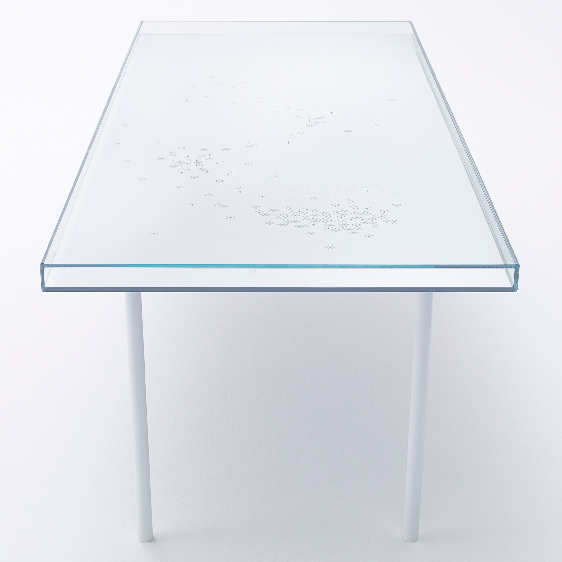 全球顶级设计师联手助力慈善拍卖-7