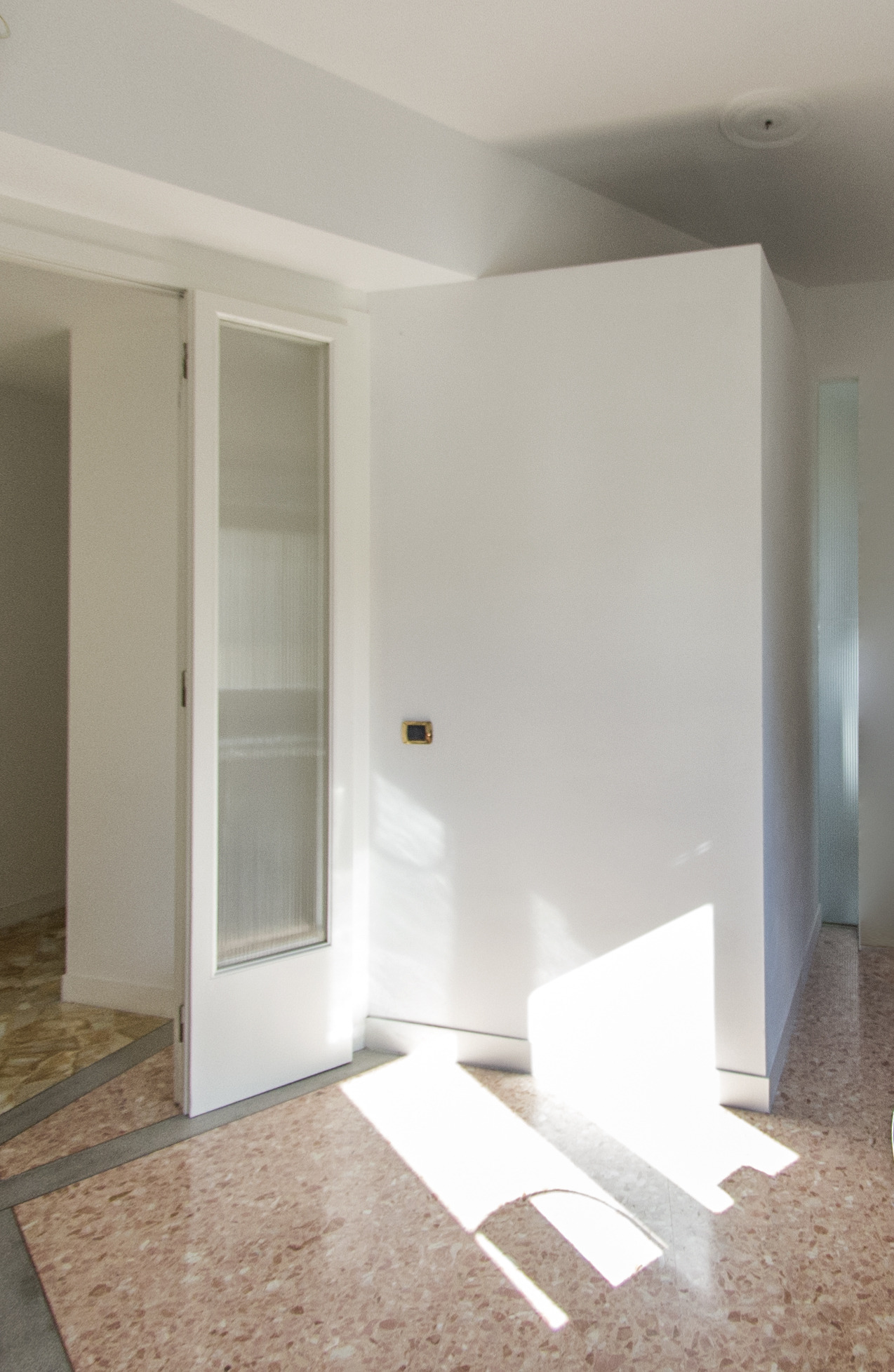 意大利城市公寓的翻新设计-8