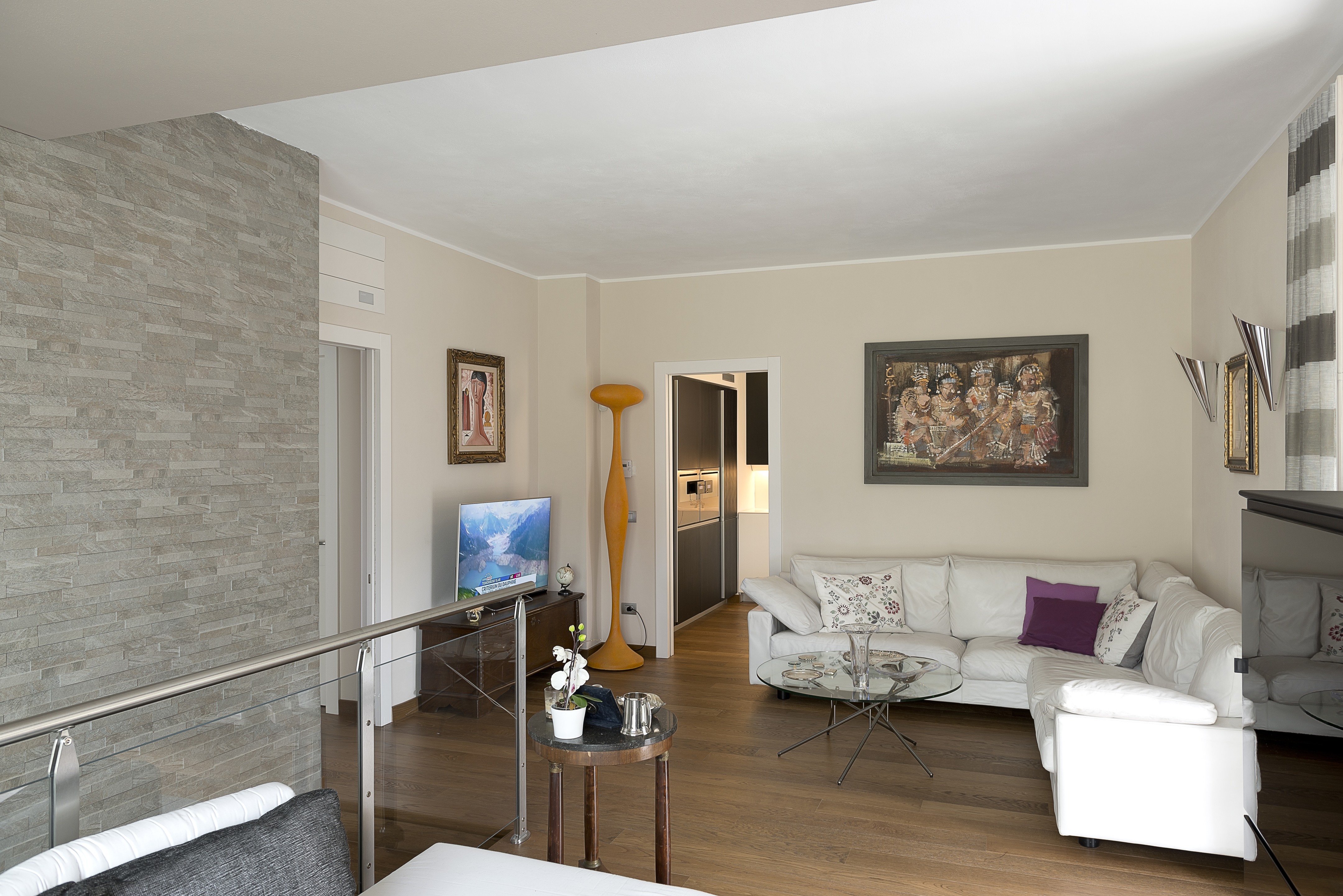 2015 年完成的家庭欢愉公寓室内设计-4