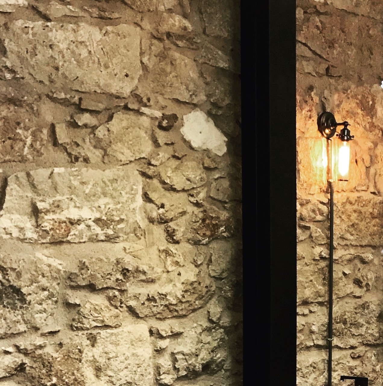 古希腊 1928 年老石屋的现代重生-11