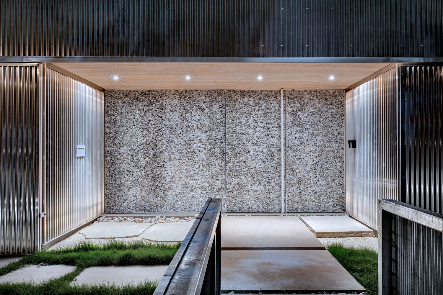 悬崖之上的绿色梦幻家园-7