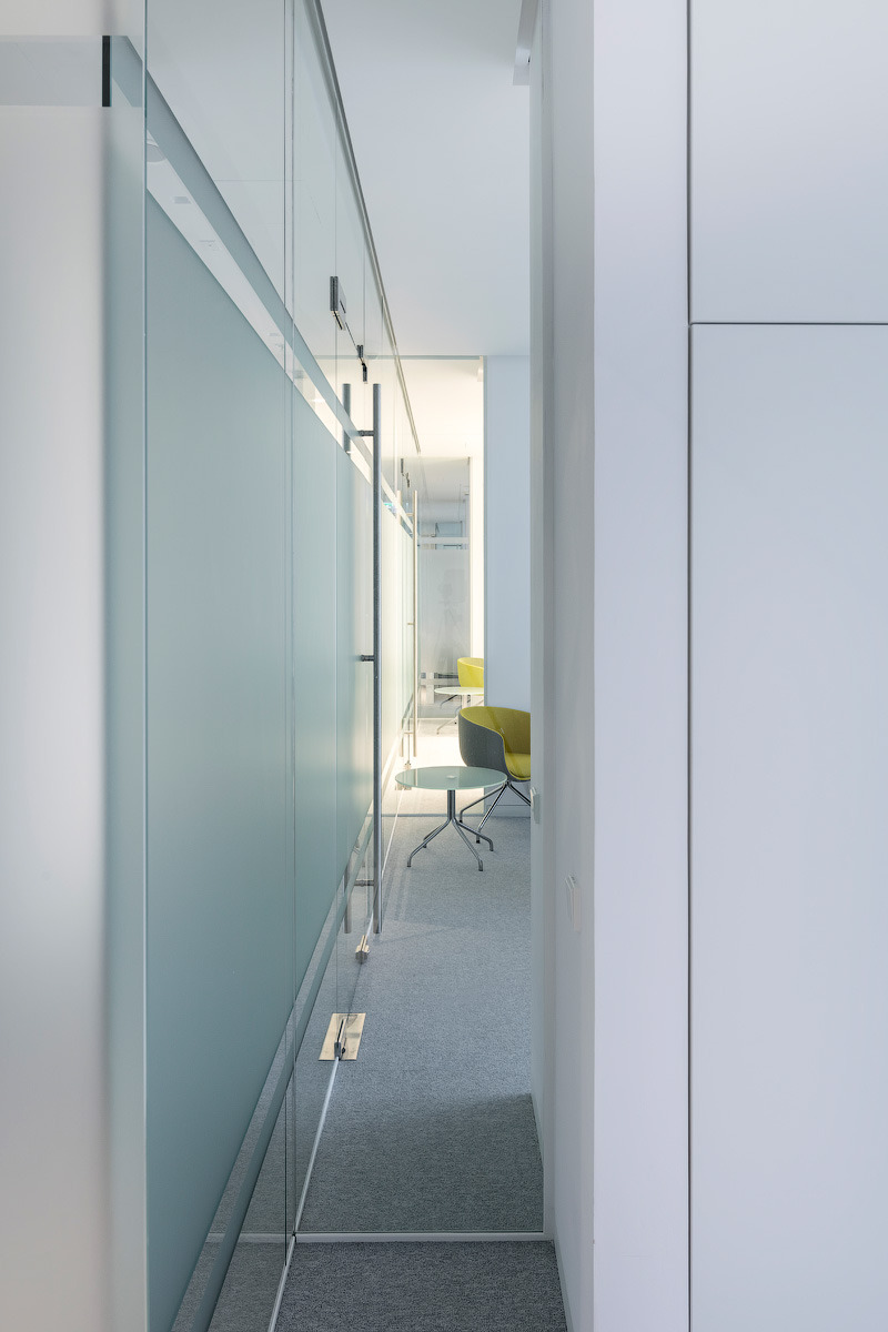 莫斯科 Alma 银行办公室 | 现代设计中的自然元素与高效功能-30