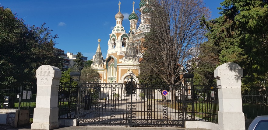 俄罗斯东正教大教堂尼斯庭园 · Terra Solida 技术硬化土地停车场-1