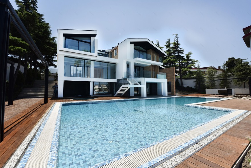 海景别墅的智能重生-0