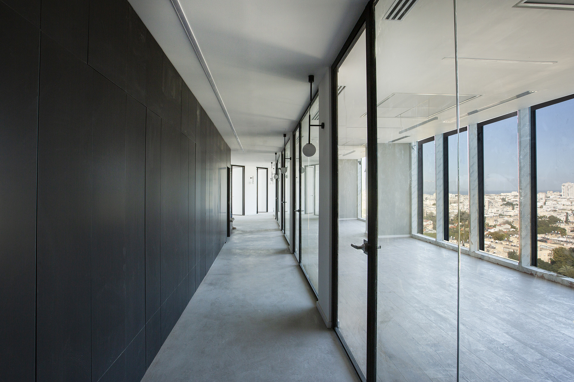 2019 年完成的 TLV 办公室设计-8