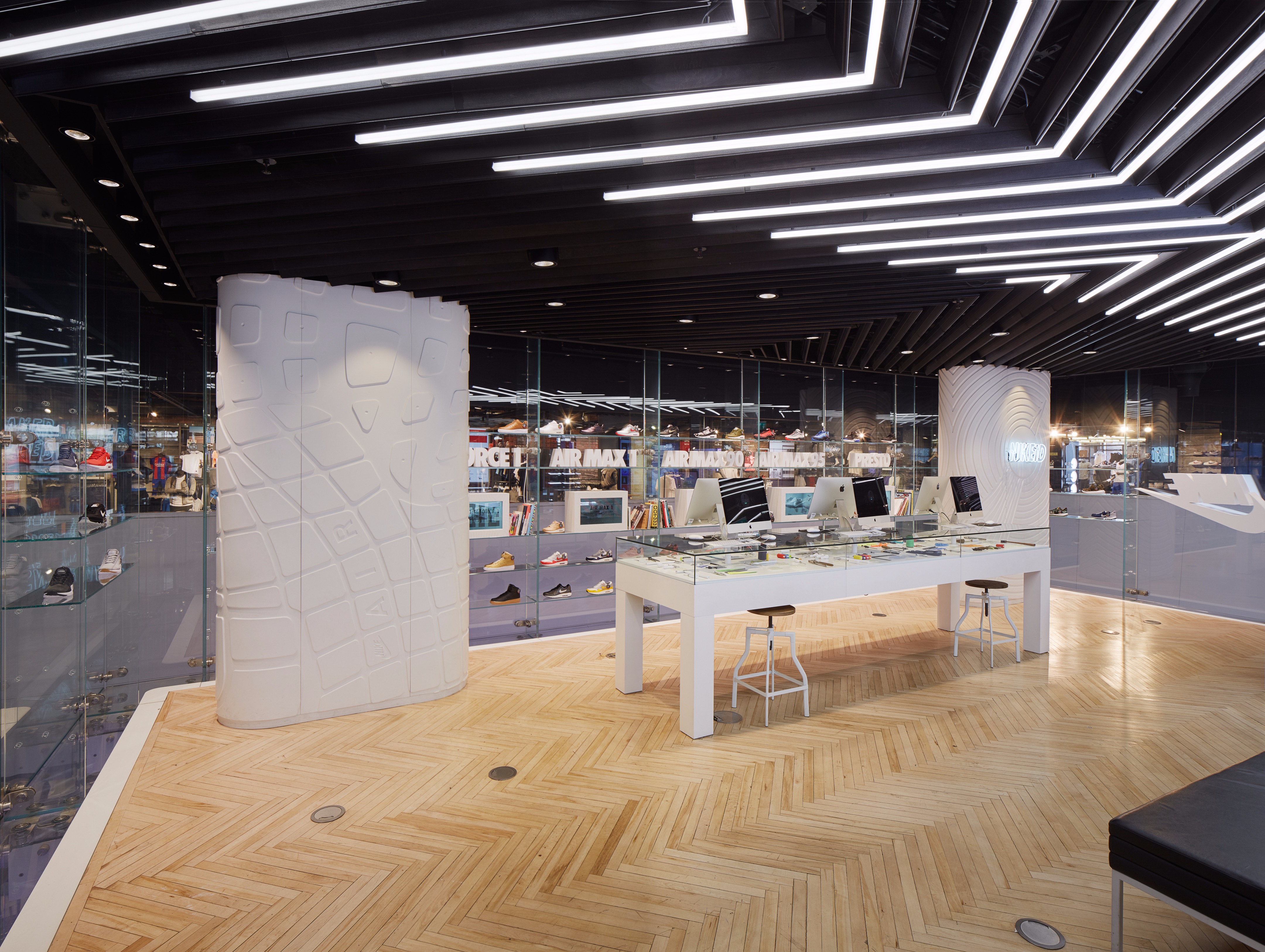 伦敦耐克旗舰店，现代与古典的完美融合-6