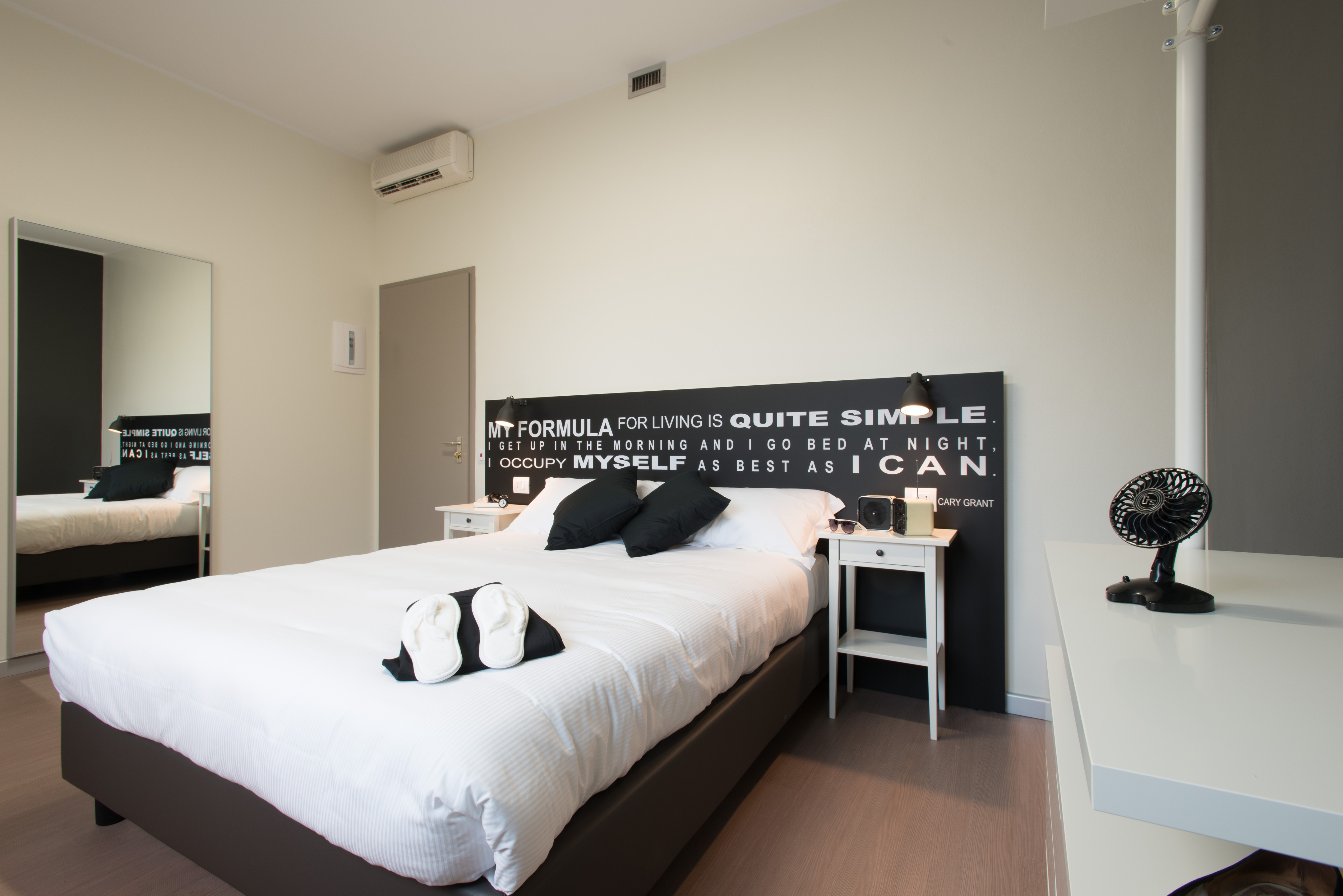 年轻活力,低成本创意的酒店客房设计-2