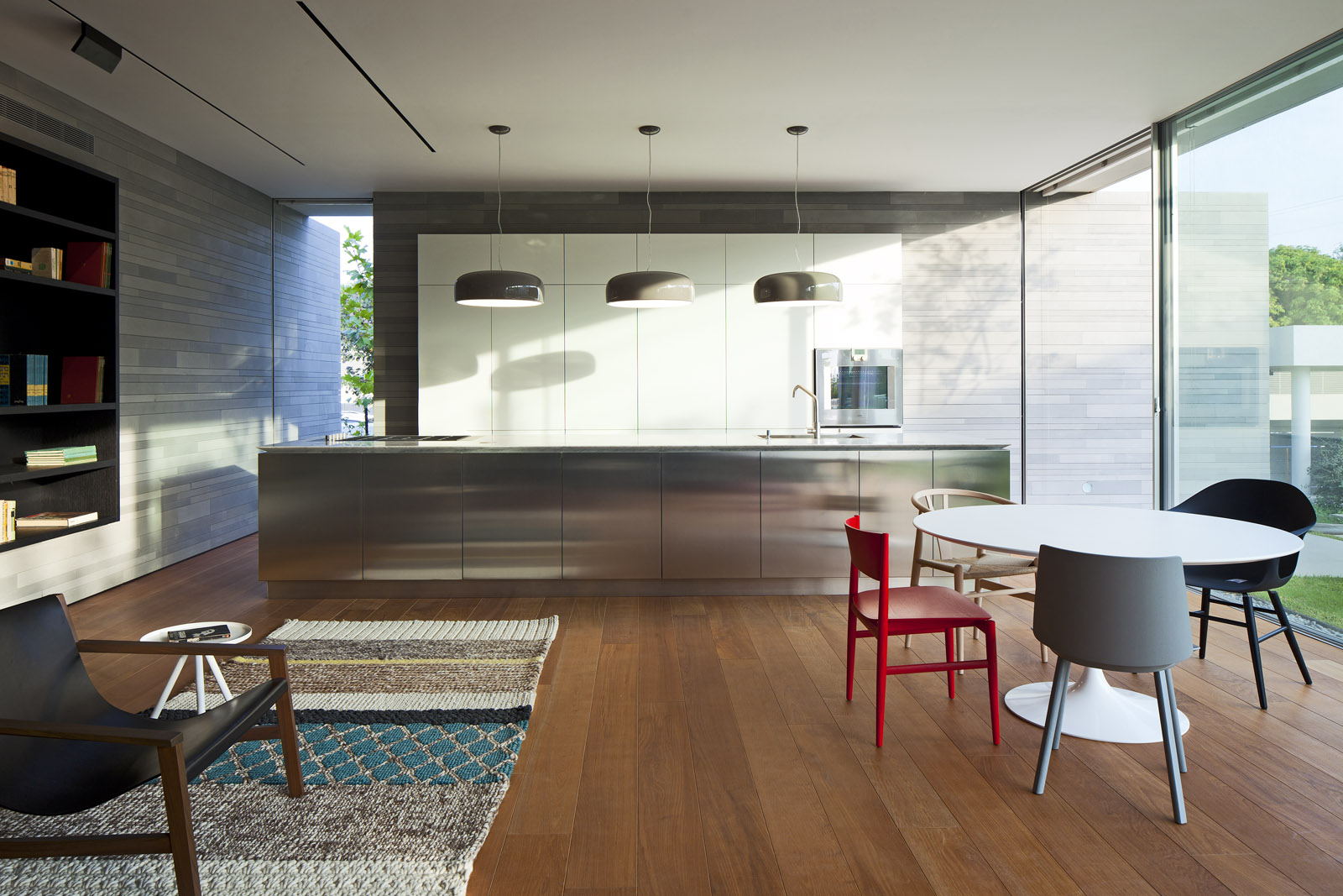 线性之家 | 利用石墙与木“Mashrabiya”打造四维空间-8