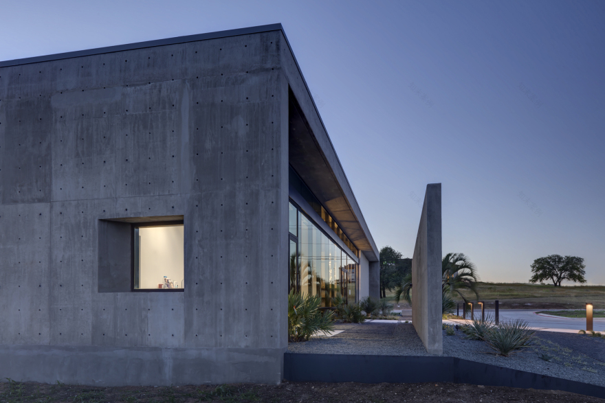 德州西 lake 皮肤病学大理石瀑布诊所——温馨舒适的医疗环境-36