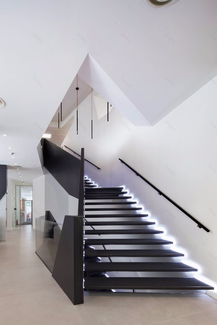 Mansutti 意大利 brokers 新总部室内设计-6