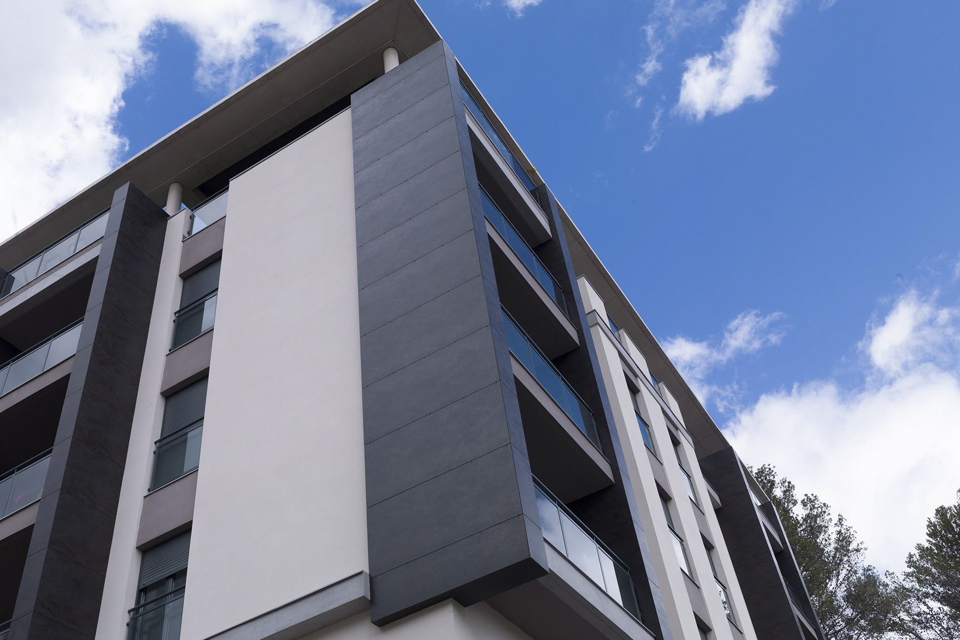 VIVE COFRENTES·高性能公共住房设计-0