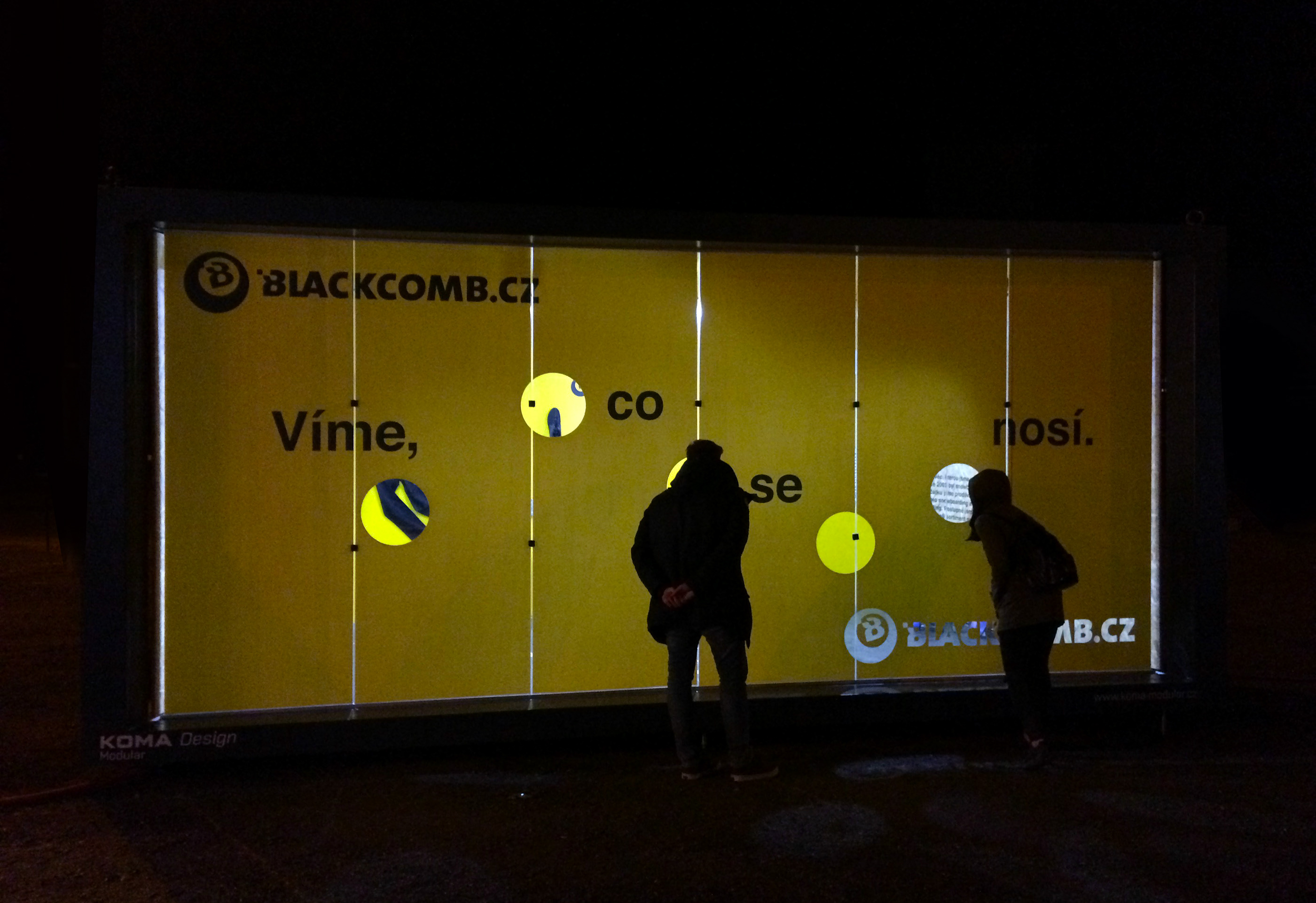 Blackcomb 快闪店 - 都市模块中的黄色好奇圆圈-5