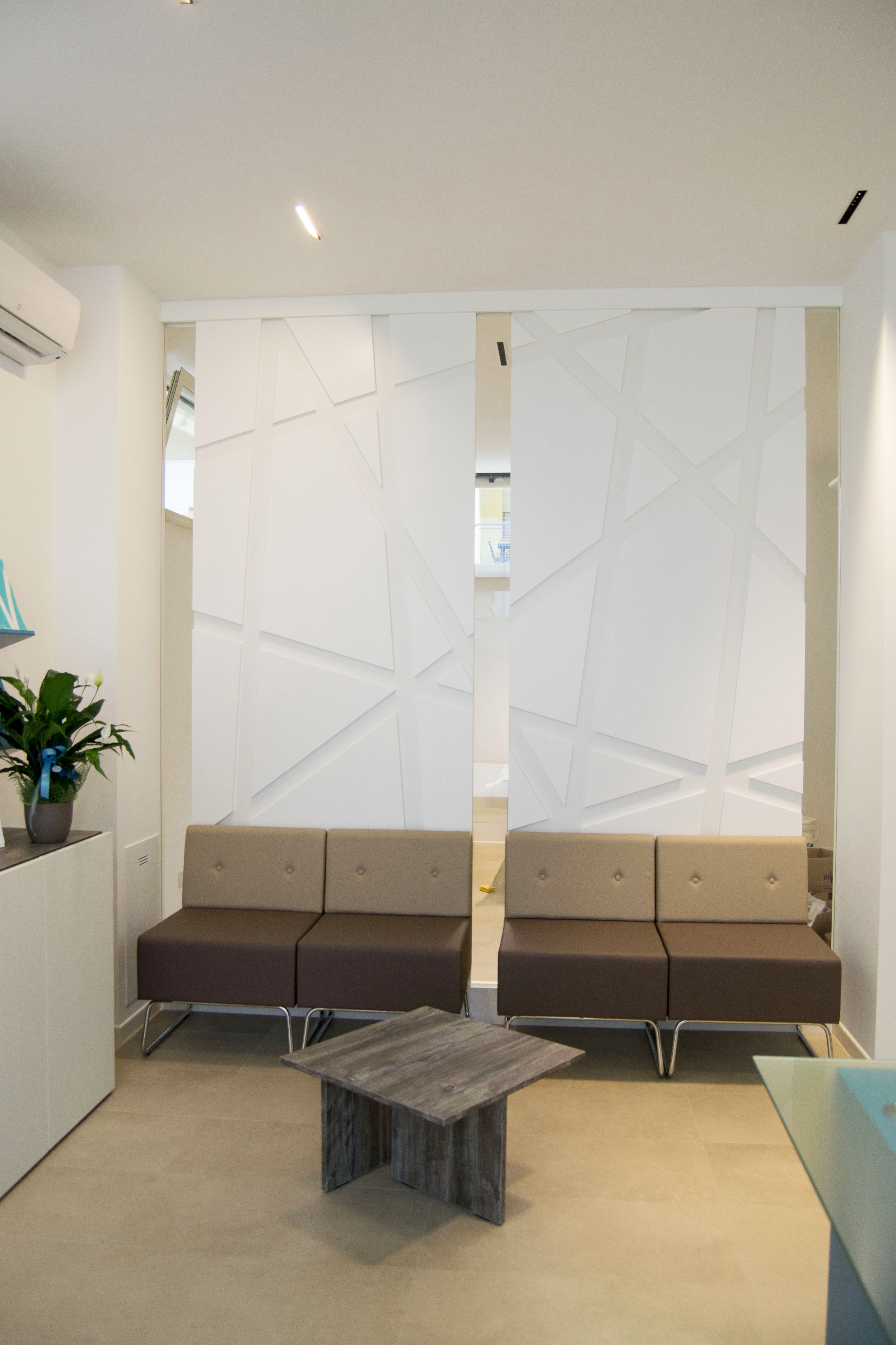 旅行社接待大厅室内设计-9