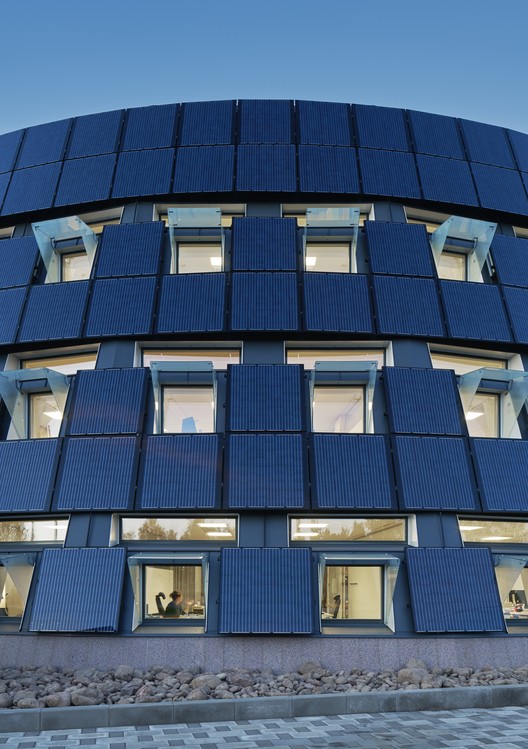 奥兰 PAF 总部,节能环保的被动式办公楼-4