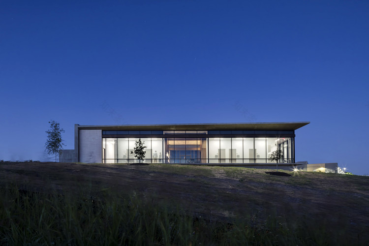 德州西 lake 皮肤病学大理石瀑布诊所——温馨舒适的医疗环境-8