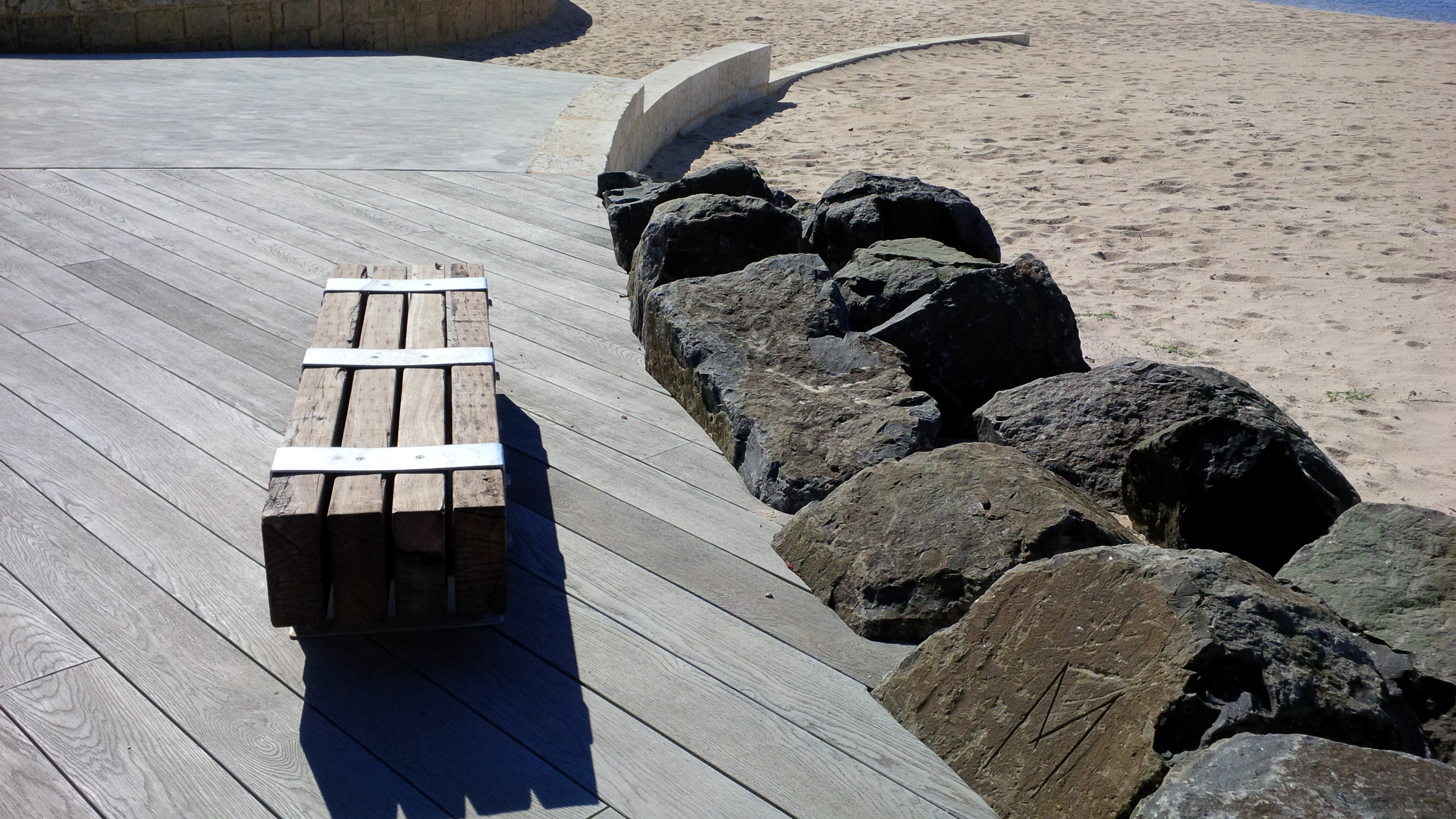 2014 年完工的 Millboard Smoked Oak decking 项目-4