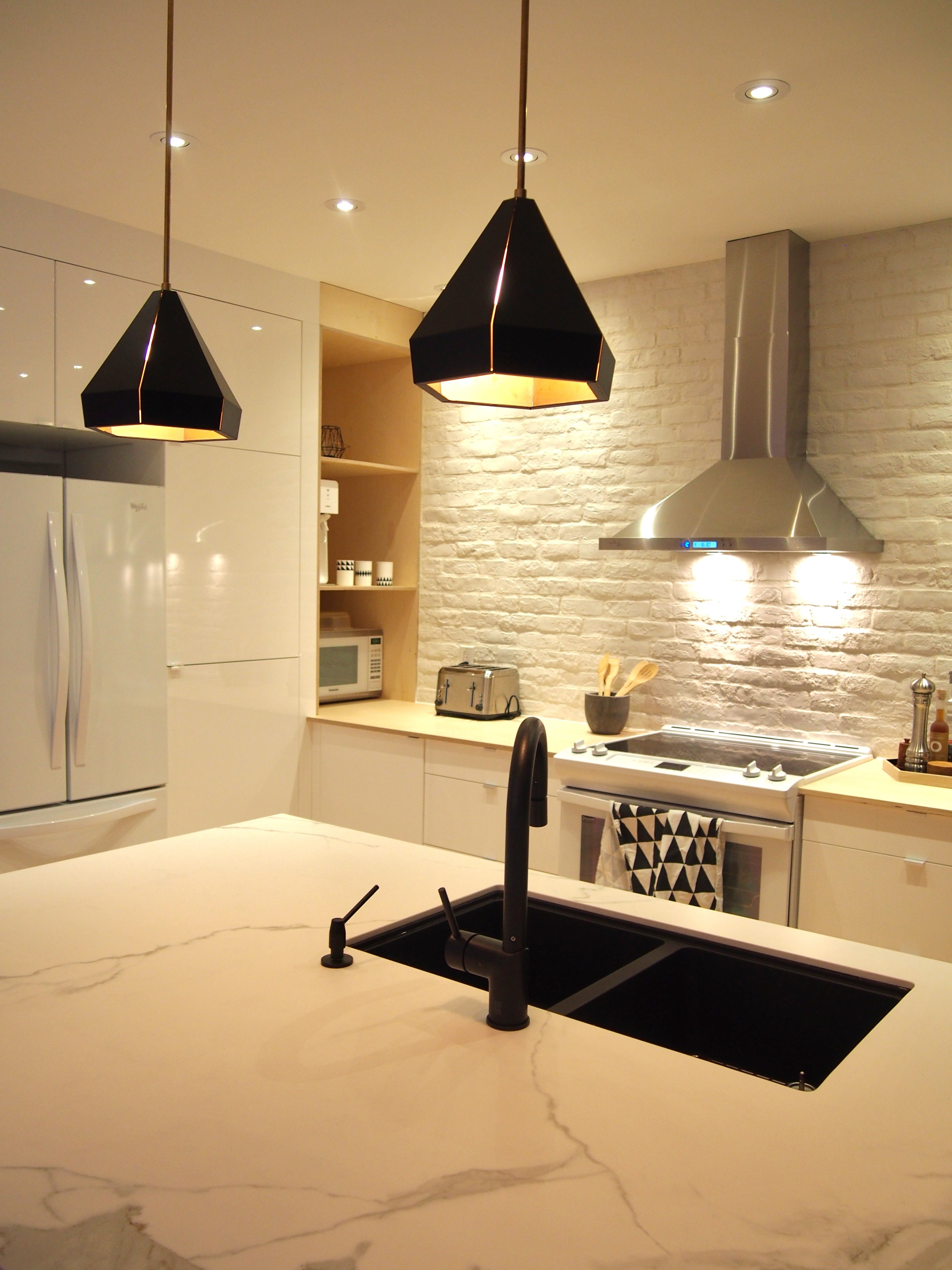 皮洛昆项目 | 旧宅翻新变时尚家居-3