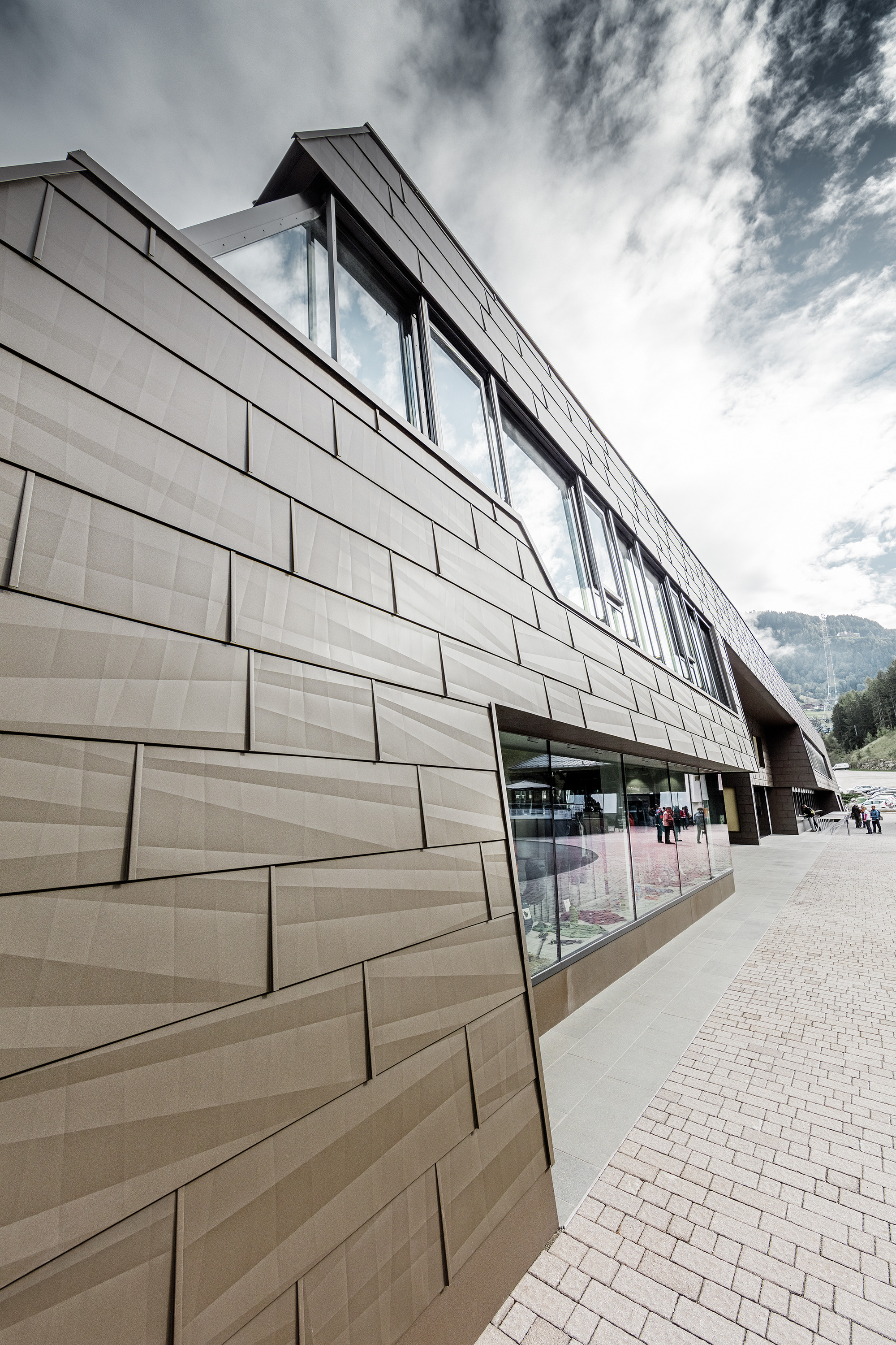 意大利阿尔卑斯山脉 Cabinovia Alpe di Siusi 休闲中心-8