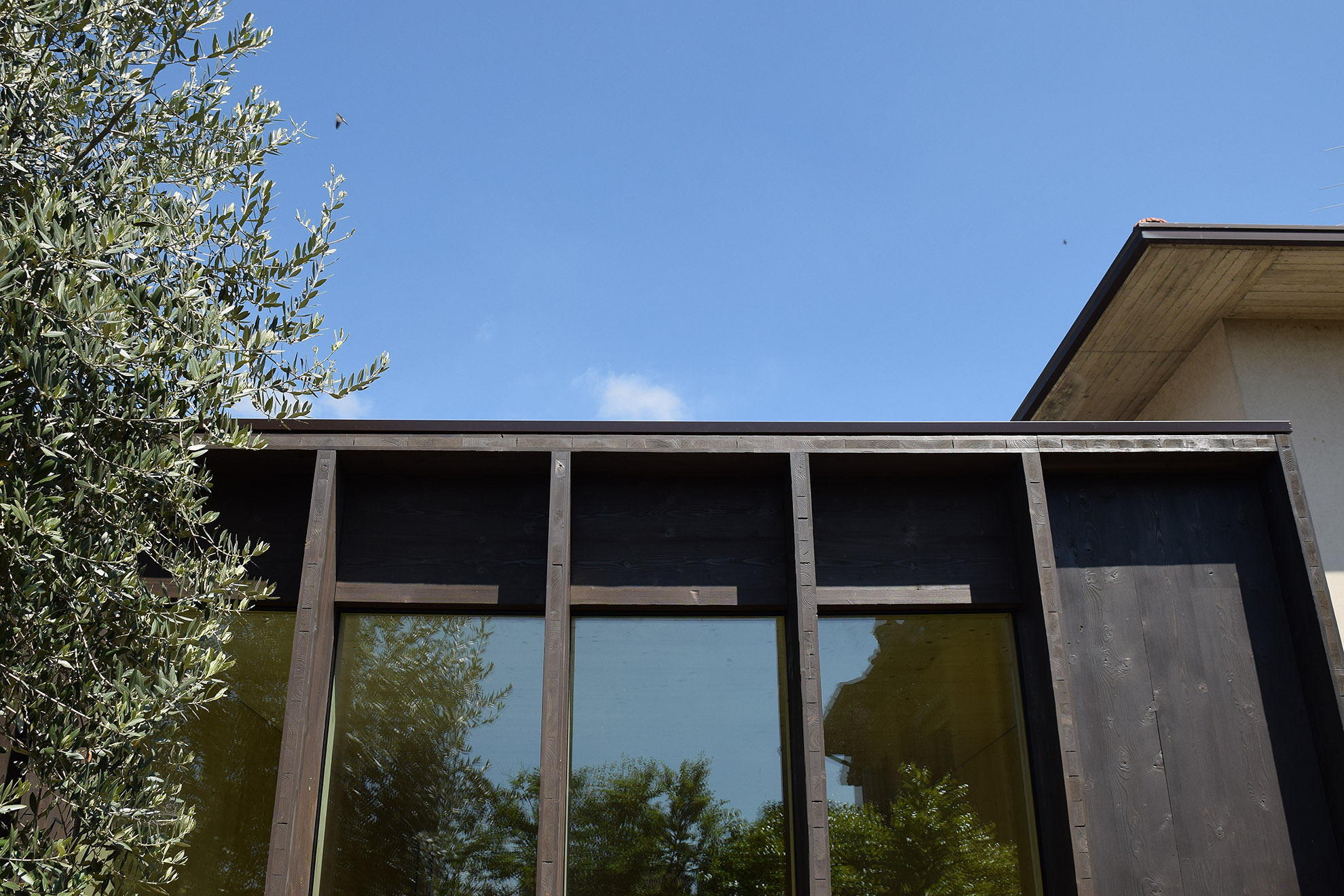 2017 年完成的木质单家庭住宅——Tube House-14