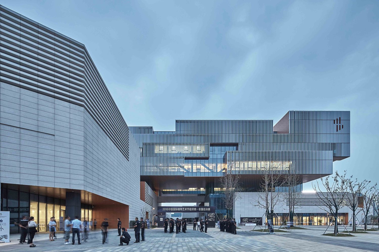 苏州科技城 SND 文化体育中心——云状假山中的多功能综合体-51