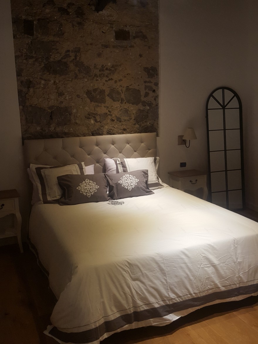 历史遗迹中的现代度假公寓——意大利 Salerno“Suite la Minerva”-40