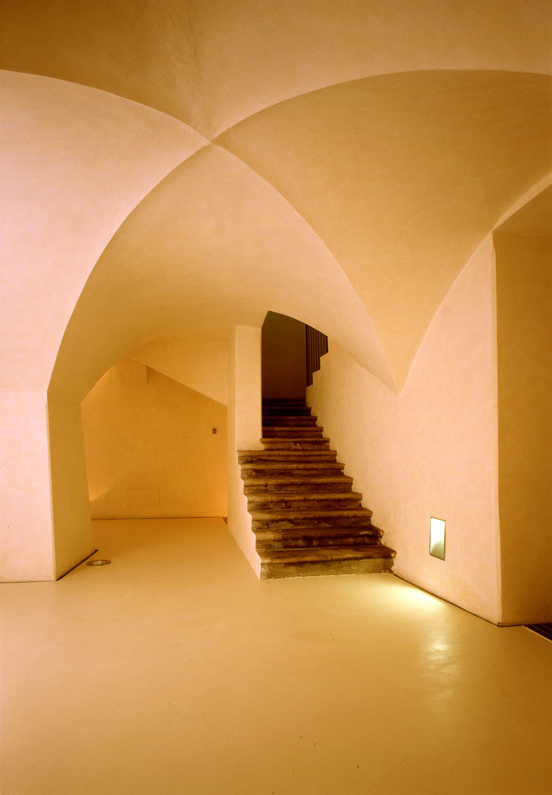 佛罗伦萨当代艺术画廊-17