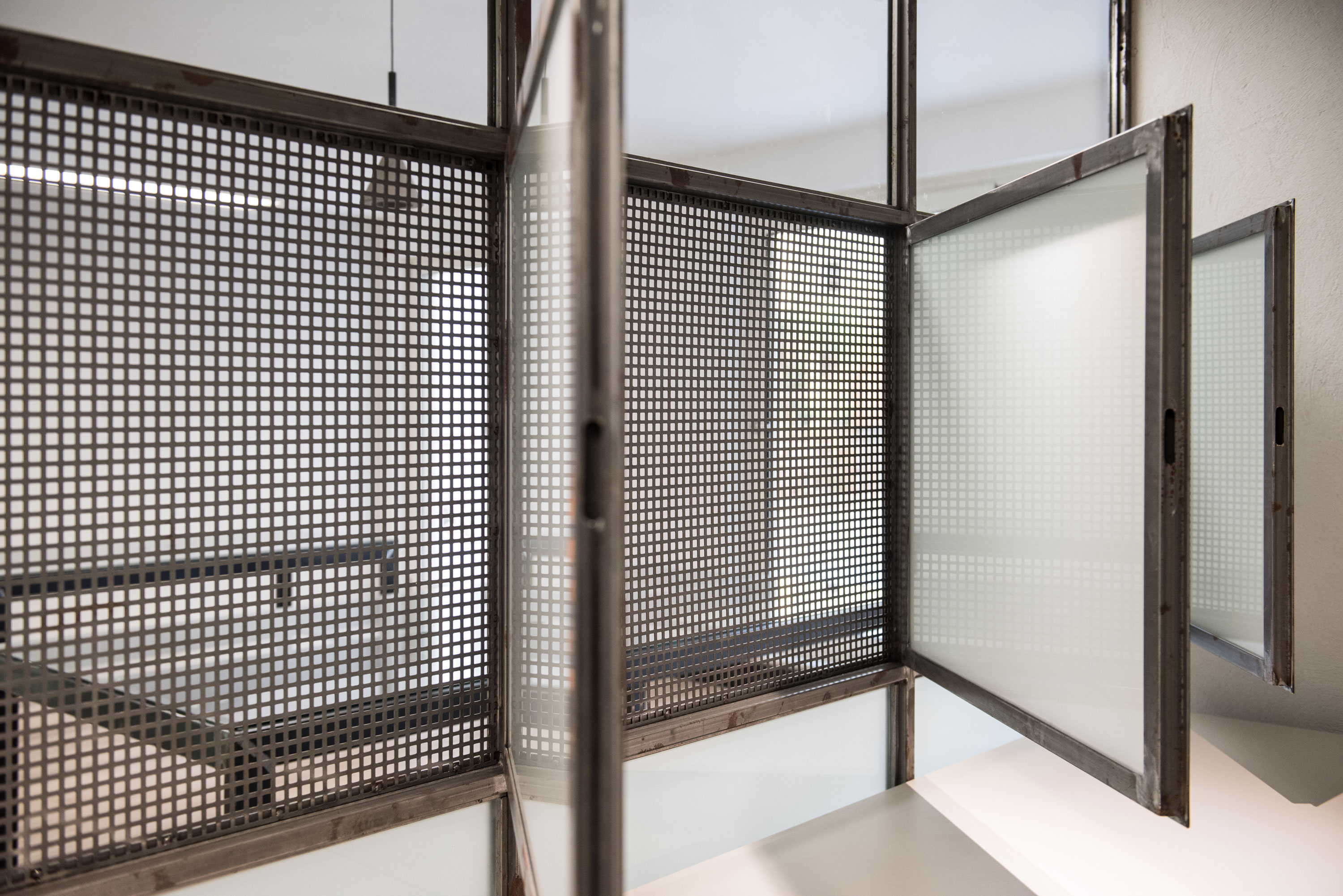 2014 年办公室设计 | 利用空间、材料与光线的巧妙结合-18