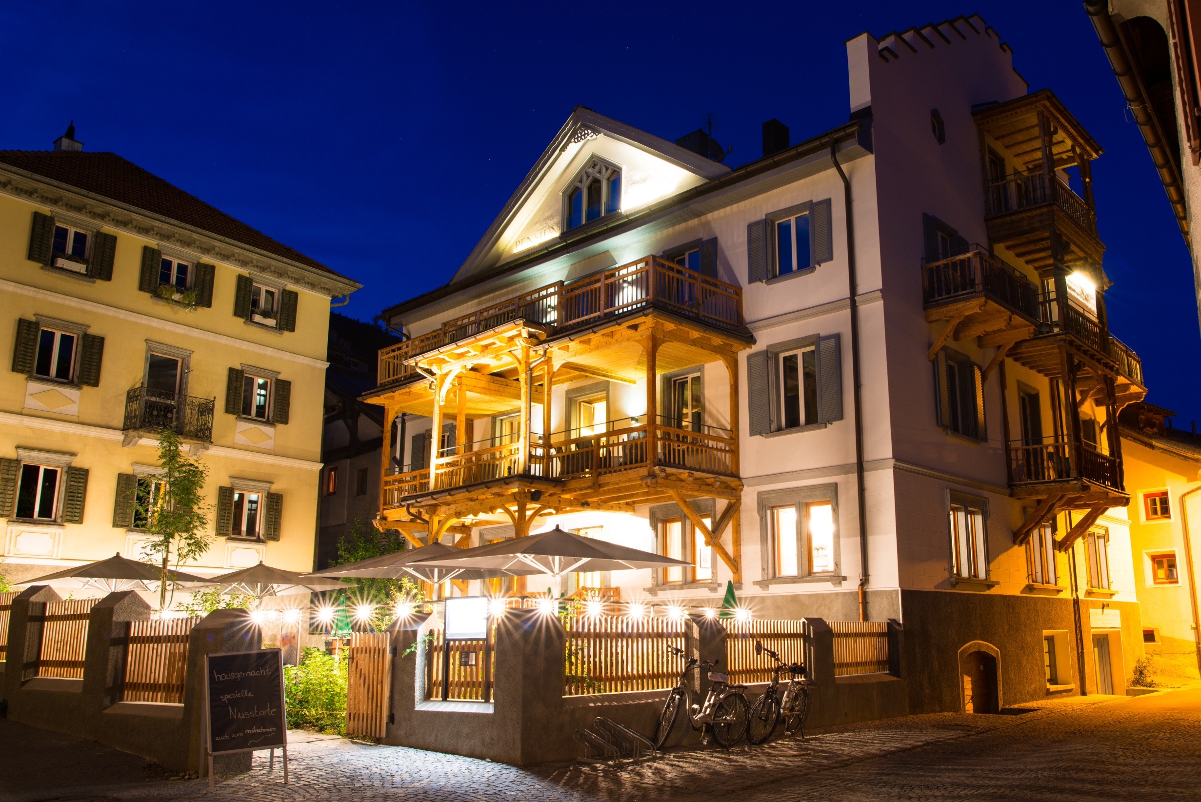 阿尔卑斯山间的艺术瑰宝——瑞士 Sent 酒店-25