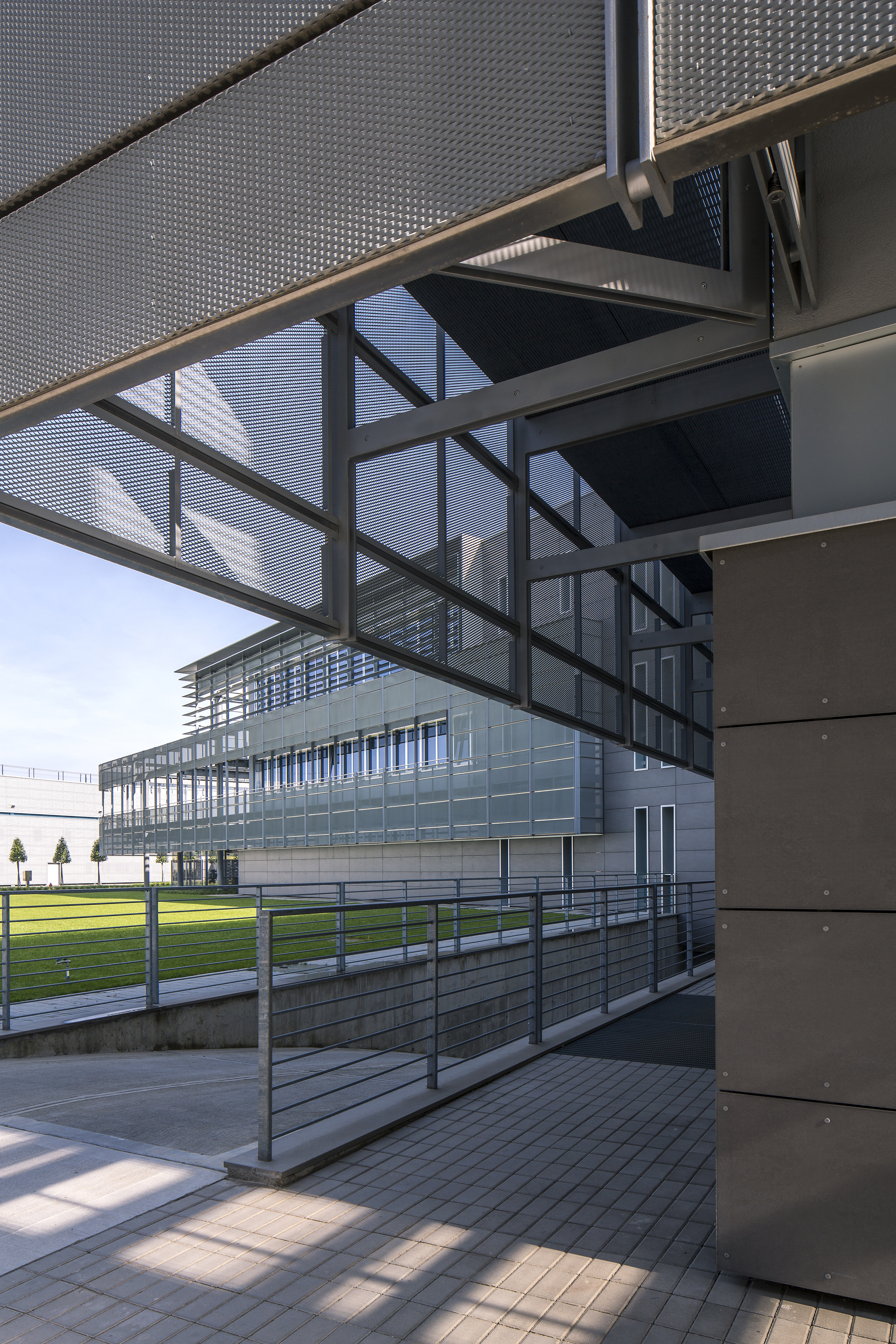 创新环保的意大利 Rubinetterie Bresciane 公司总部-6