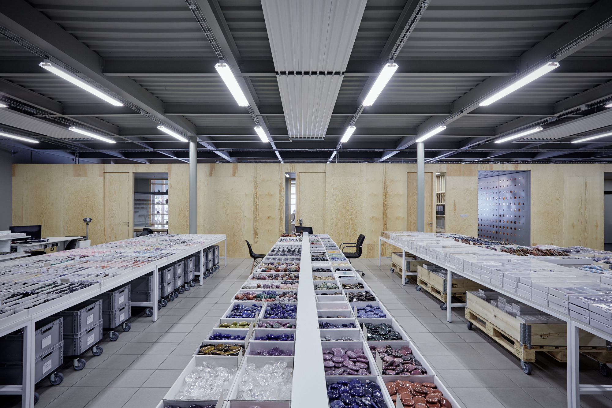 石世界 · 珍稀矿石的展示空间-9