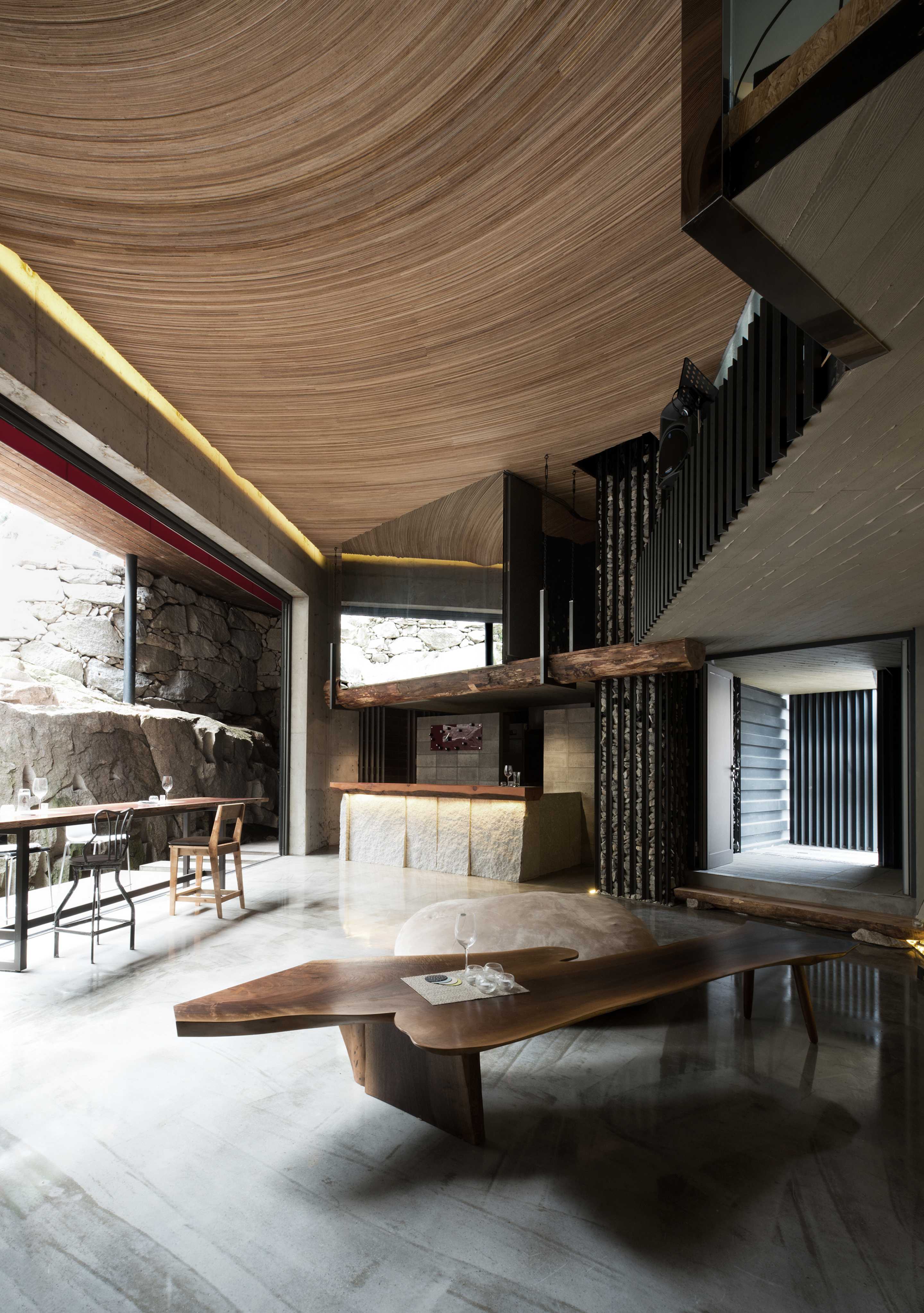 多样空间会所,自然与人工的完美融合-37