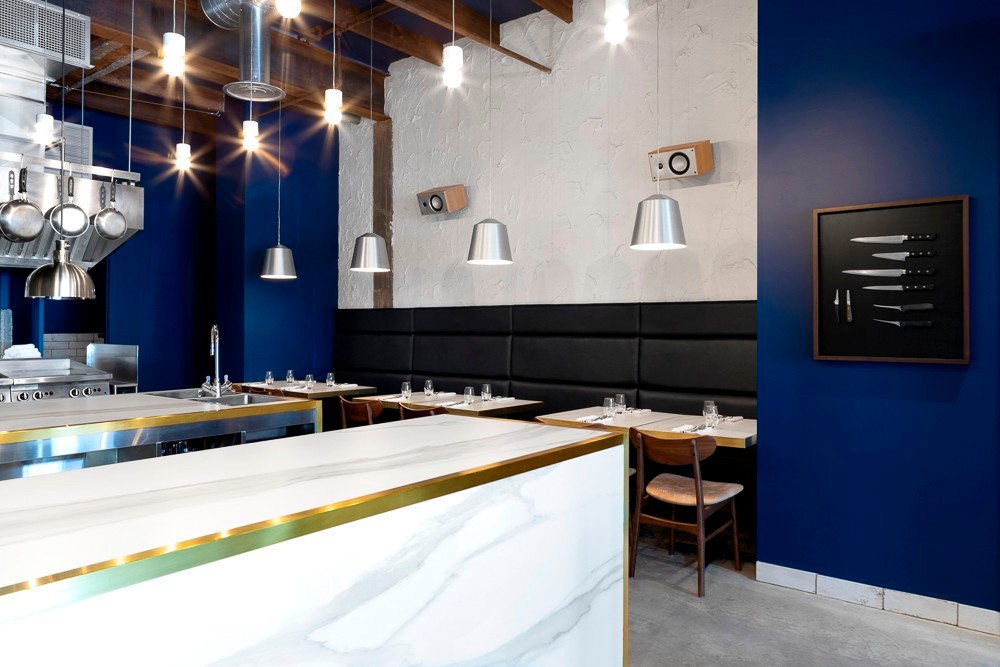 加拿大魁北克 Arvi 怀旧轻工业风餐厅-11