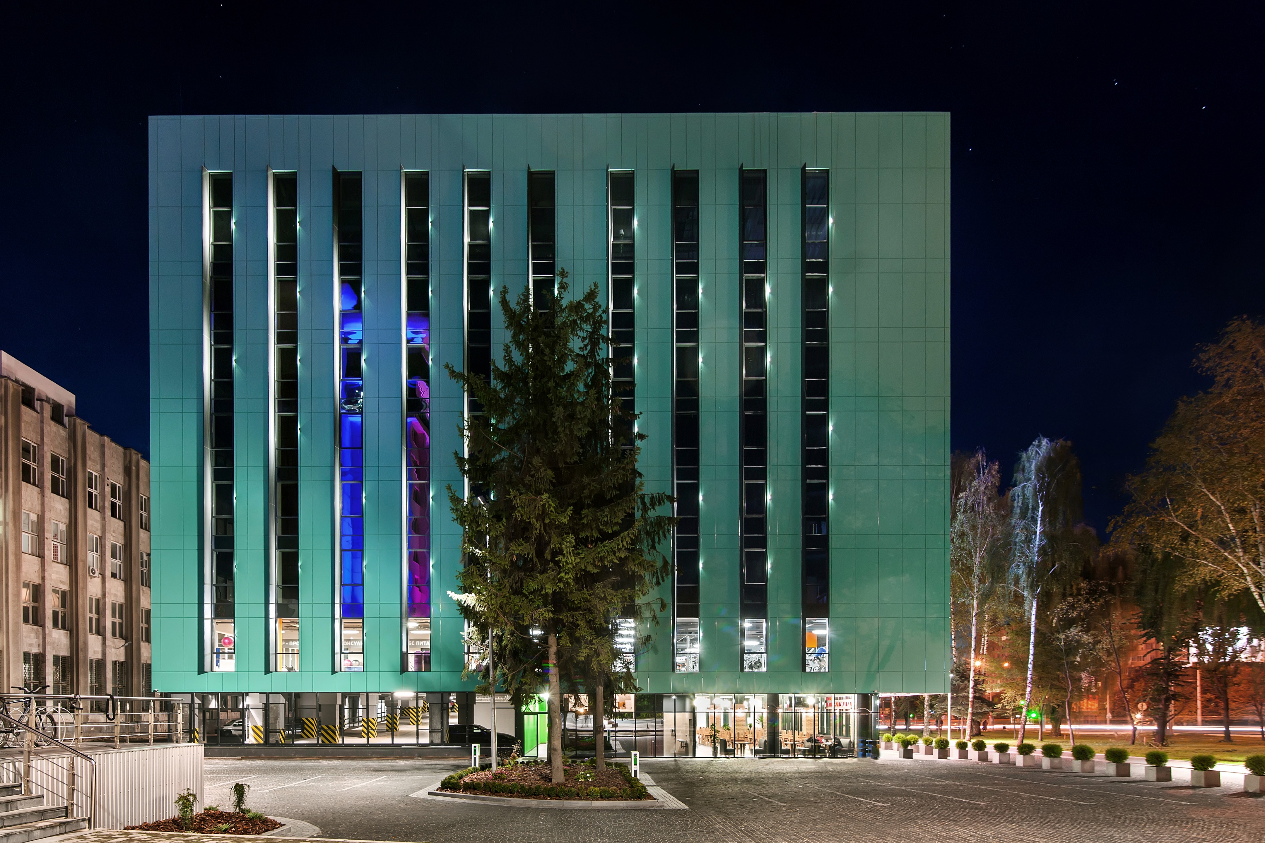 绿色环保的乌克兰 Optima Plaza 商务中心-1