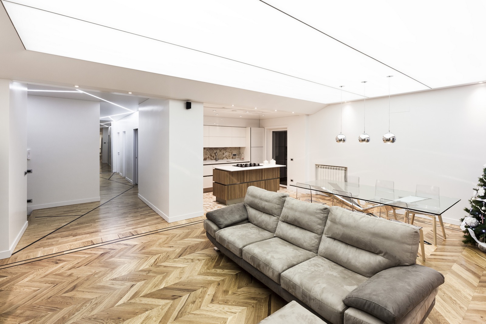 2015 年 HOUSE G&S 公寓设计 | 定制家具与室内光影的完美融合-9