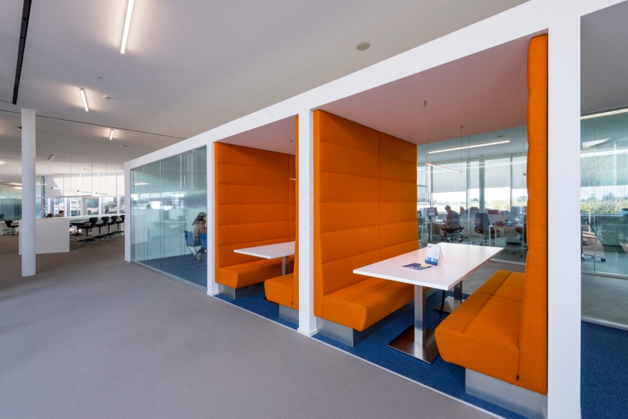 创新医疗企业总部,船舱灵感诠释动感与高效-4