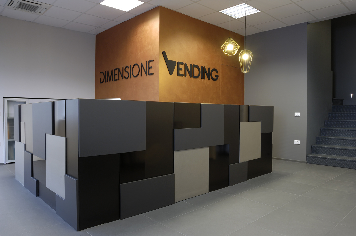 颠覆工业风，打造灵动办公空间-0