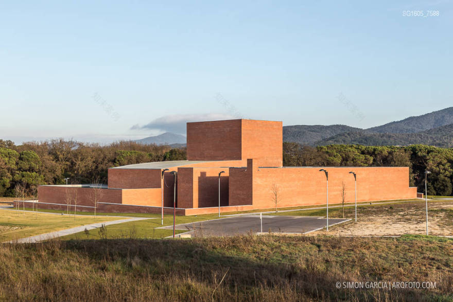 阿尔瓦罗·西扎的 Llinars 音乐厅-22