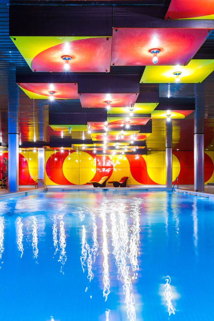 拯救帕顿设计,巴塞尔 Radisson Blu 酒店泳池重生-9