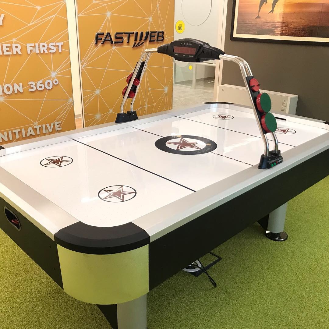 电信公司总部打造高效休闲办公空间-65