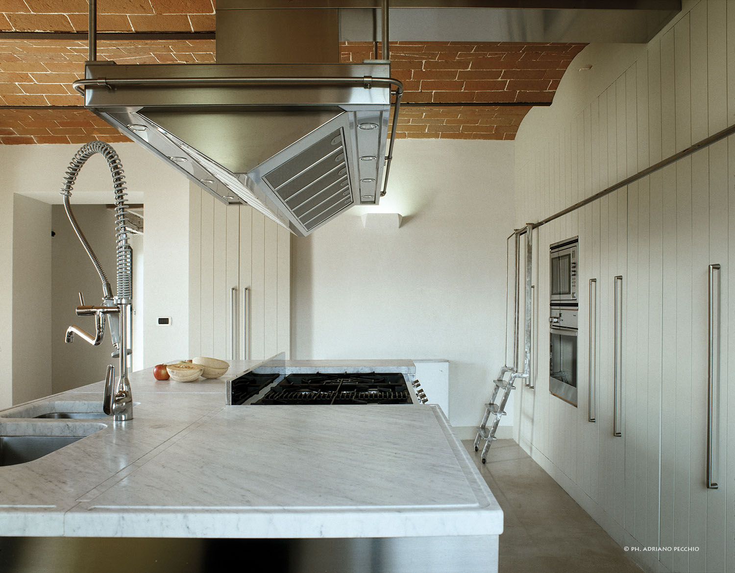 乡村别墅的复兴 | 简约、自然与历史融合-6