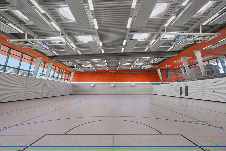 悬浮之境 · Pfungstadt 运动馆-7