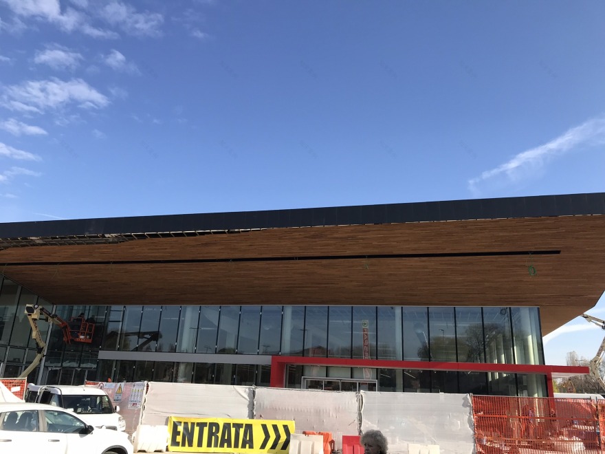 船舱式商业中心,打造独特购物体验-1