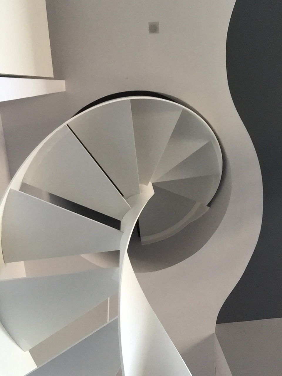 罗马精致公寓 | 现代巴洛克风格的完美融合-18