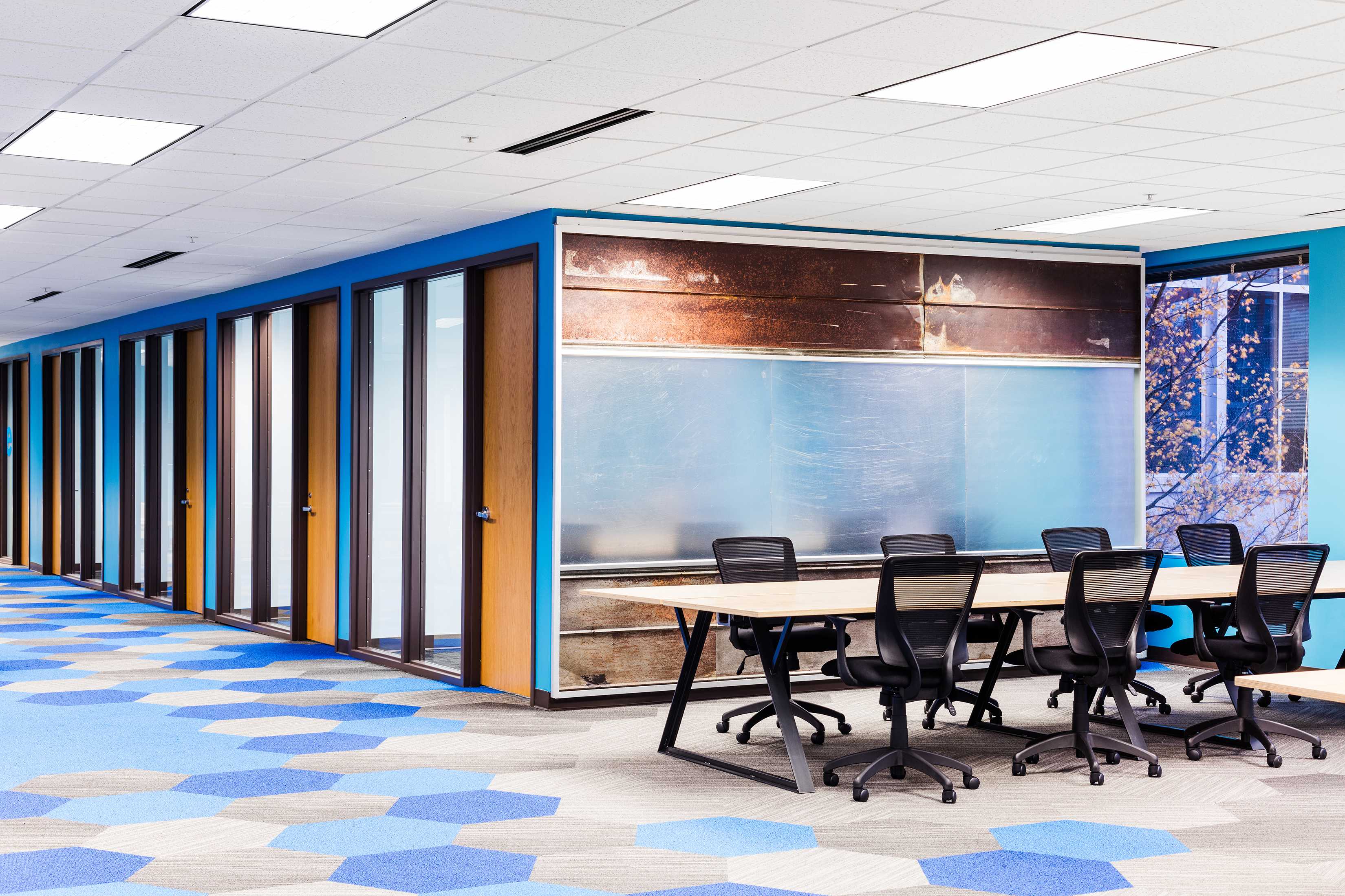 CloudBees Raleigh 办公室的活力设计-9