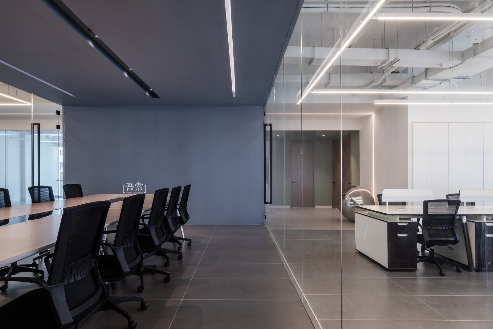 云密城 IT 科技公司,极简空间与人文互动的完美结合丨中国南京-25